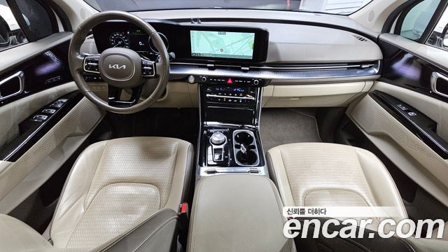 Kia Canival 2023 — photo 10