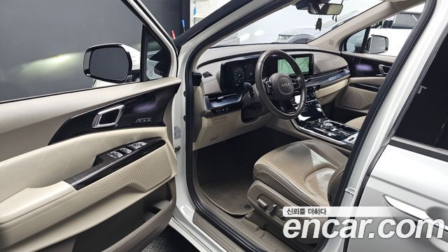 Kia Canival 2023 — photo 13