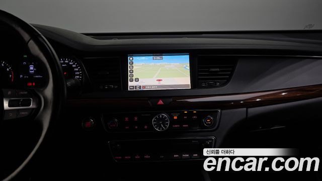 Kia K7 2016 — photo 20