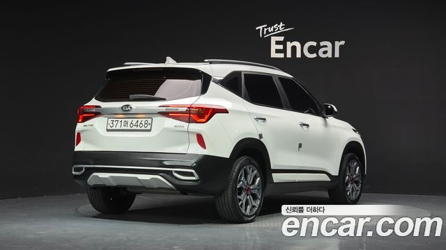 Kia Seltos 2020 — photo 2