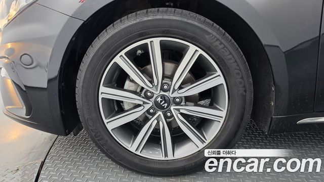 Kia K5 2019 — photo 5