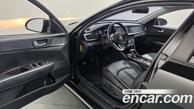Kia K5 2019 — photo 13