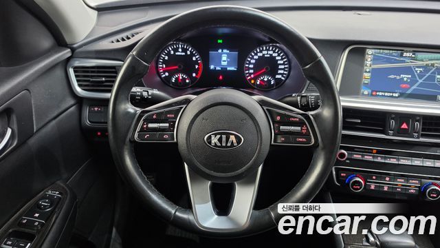 Kia K5 2019 — photo 21
