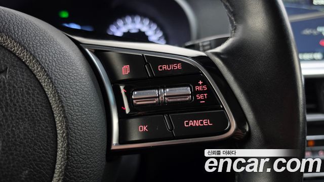 Kia K5 2019 — photo 24