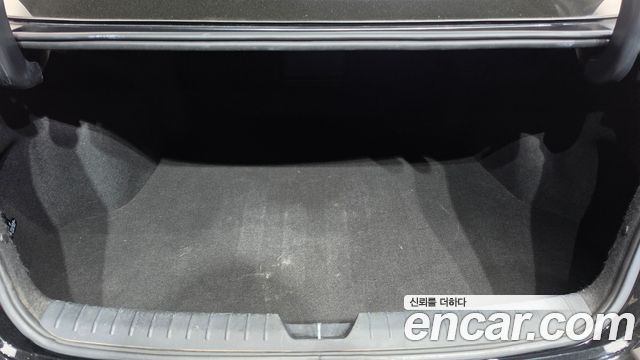 Kia K5 2019 — photo 25