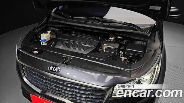 Kia Canival 2019 — photo 6