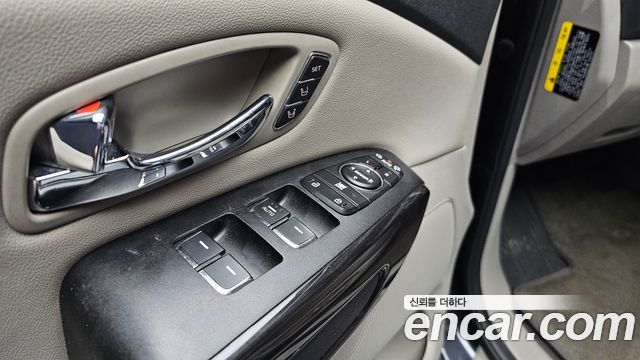 Kia Canival 2019 — photo 27