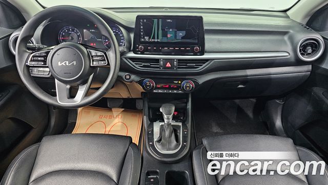 Kia K3 2023 — photo 10