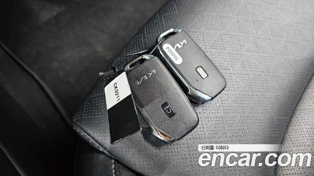 Kia K3 2023 — photo 22