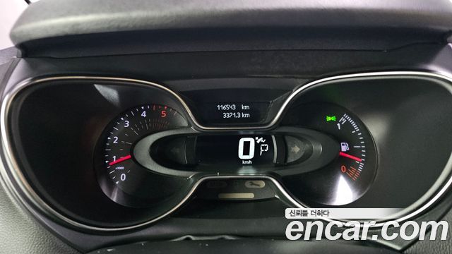 Renault Korea QM3 2018 — photo 11