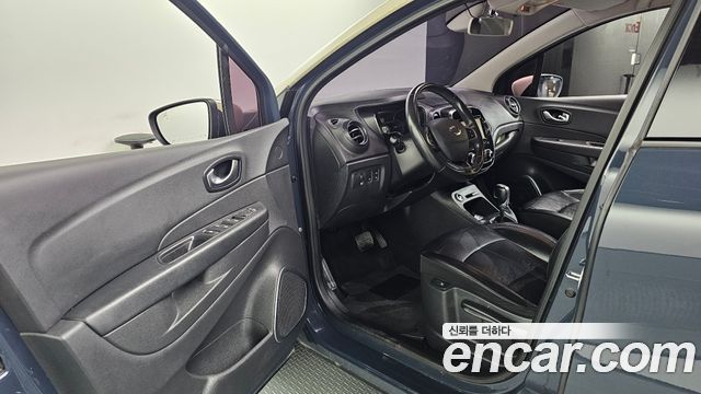 Renault Korea QM3 2018 — photo 13