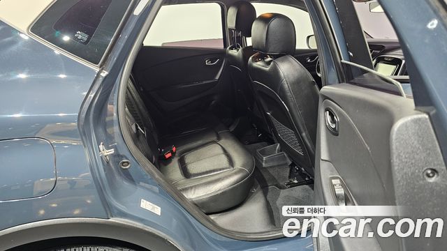 Renault Korea QM3 2018 — photo 17