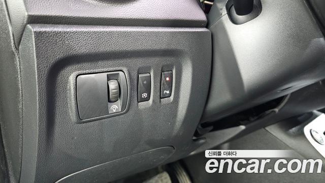 Renault Korea QM3 2018 — photo 27