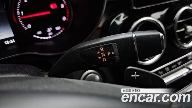 Mercedes-Benz C-Class 2017 — photo 9