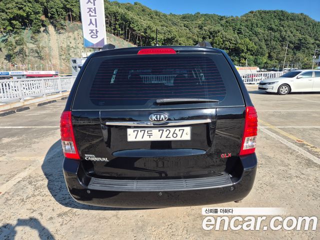 Kia Canival 2013 — photo 5