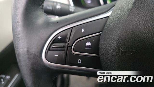 Renault Korea SM6 2016 — photo 24