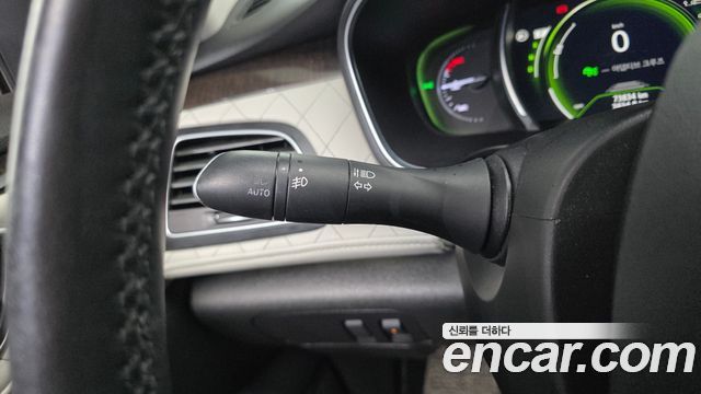 Renault Korea SM6 2016 — photo 39
