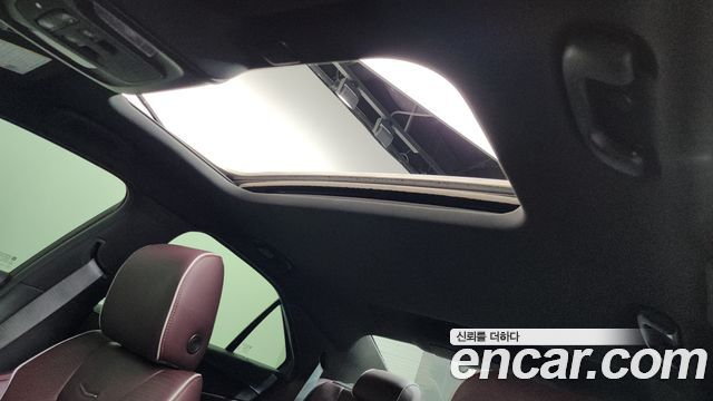 Cadillac CT4 2020 — photo 17