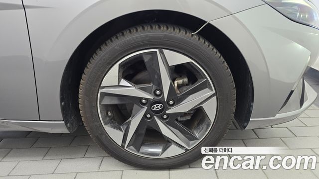 Hyundai AVANTE 2021 — photo 5