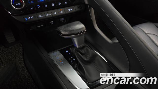 Hyundai AVANTE 2021 — photo 9