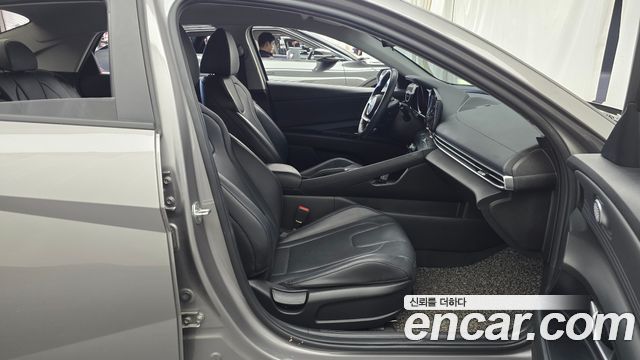 Hyundai AVANTE 2021 — photo 11