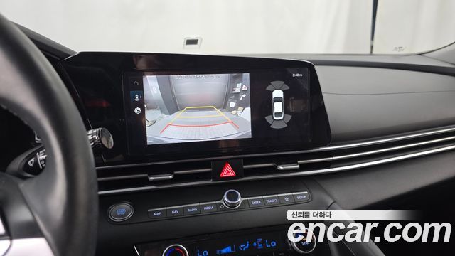 Hyundai AVANTE 2021 — photo 15