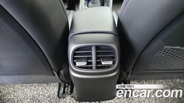 Hyundai AVANTE 2021 — photo 18
