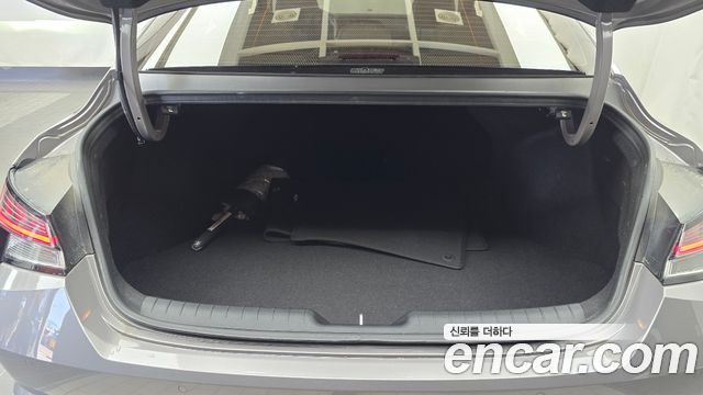 Hyundai AVANTE 2021 — photo 20