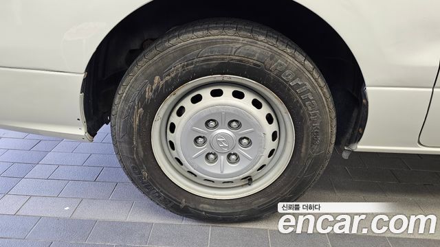 Hyundai Starex 2009 — photo 5
