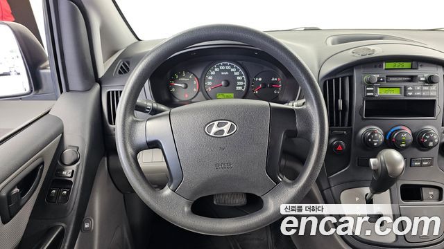 Hyundai Starex 2009 — photo 13