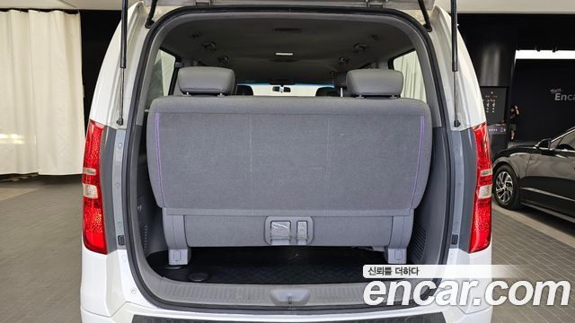 Hyundai Starex 2009 — photo 20