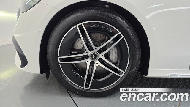 Mercedes-Benz E-Class 2026 — photo 5