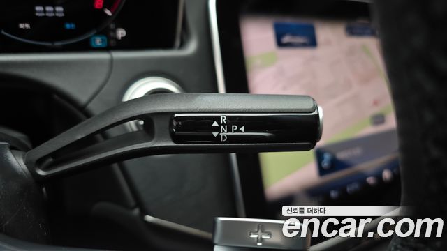 Mercedes-Benz E-Class 2026 — photo 12
