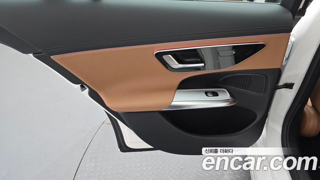 Mercedes-Benz E-Class 2026 — photo 15