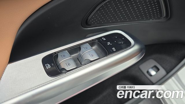 Mercedes-Benz E-Class 2026 — photo 28