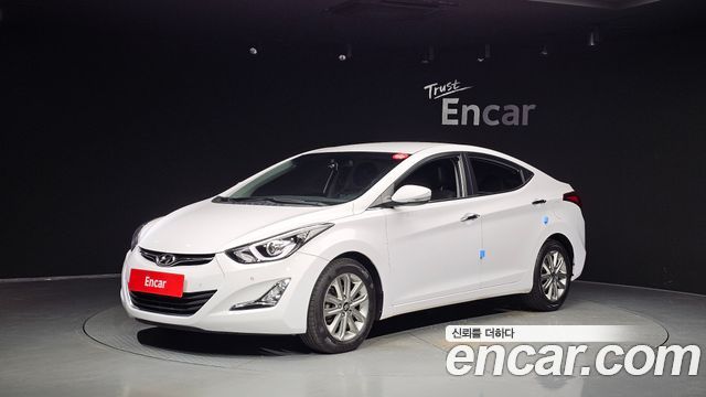 Hyundai AVANTE 2016 — photo 1