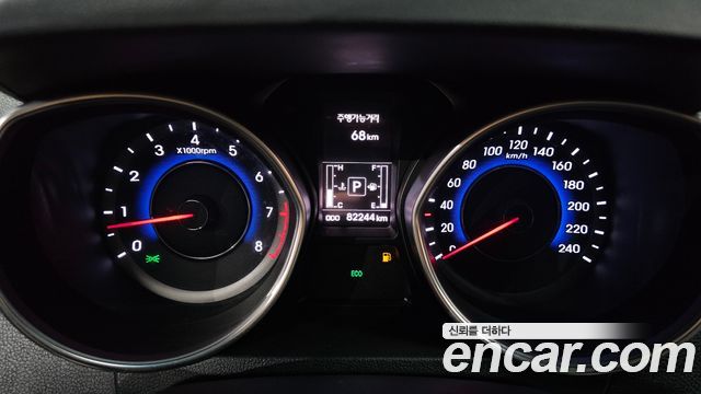 Hyundai AVANTE 2016 — photo 11