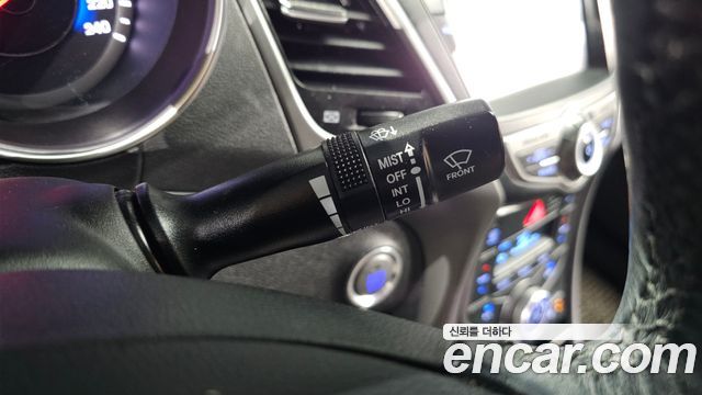 Hyundai AVANTE 2016 — photo 25
