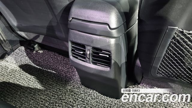 Hyundai AVANTE 2016 — photo 30