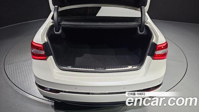 Kia K7 2015 — photo 22