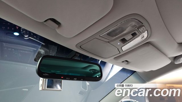 Kia K7 2015 — photo 24