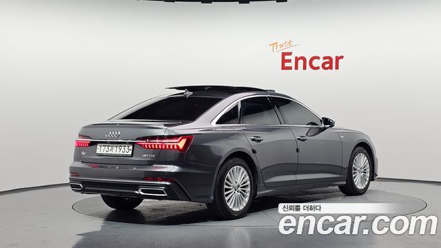 Audi A6 2020 — photo 2