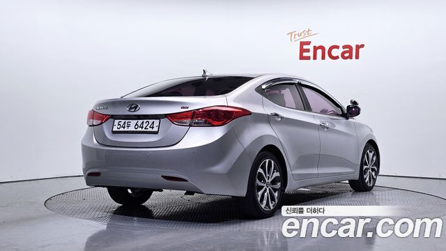 Hyundai AVANTE 2014 — photo 2