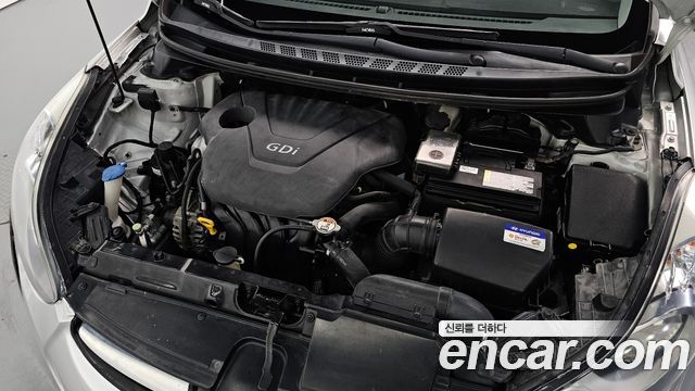 Hyundai AVANTE 2014 — photo 6