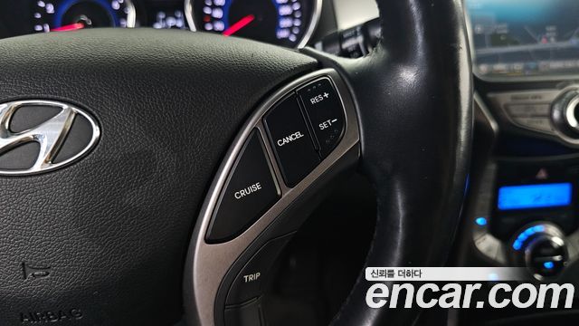 Hyundai AVANTE 2014 — photo 15