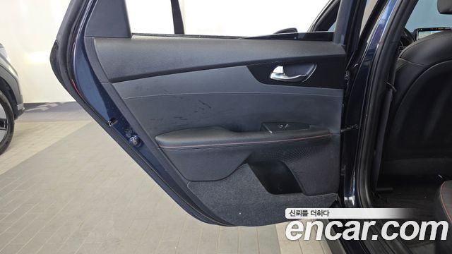 Kia K3 2019 — photo 15
