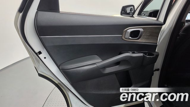 Kia Sorento 2021 — photo 15
