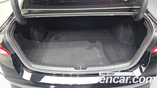 Kia K5 2023 — photo 23