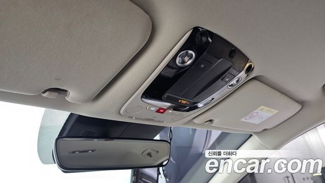 Kia K5 2023 — photo 24