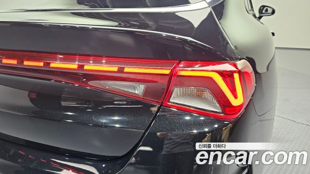 Kia K5 2023 — photo 9